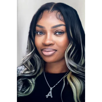 Alexis Holmes